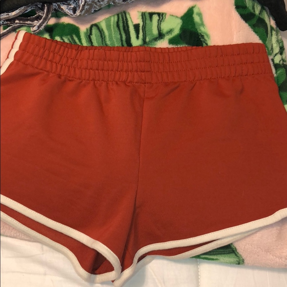 orange forever 21 shorts.m